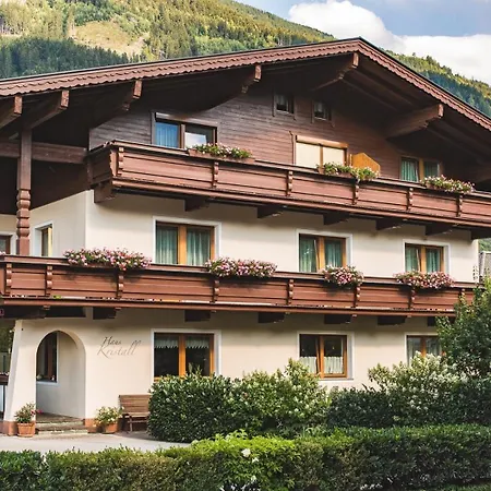 Haus Kristall Guest house